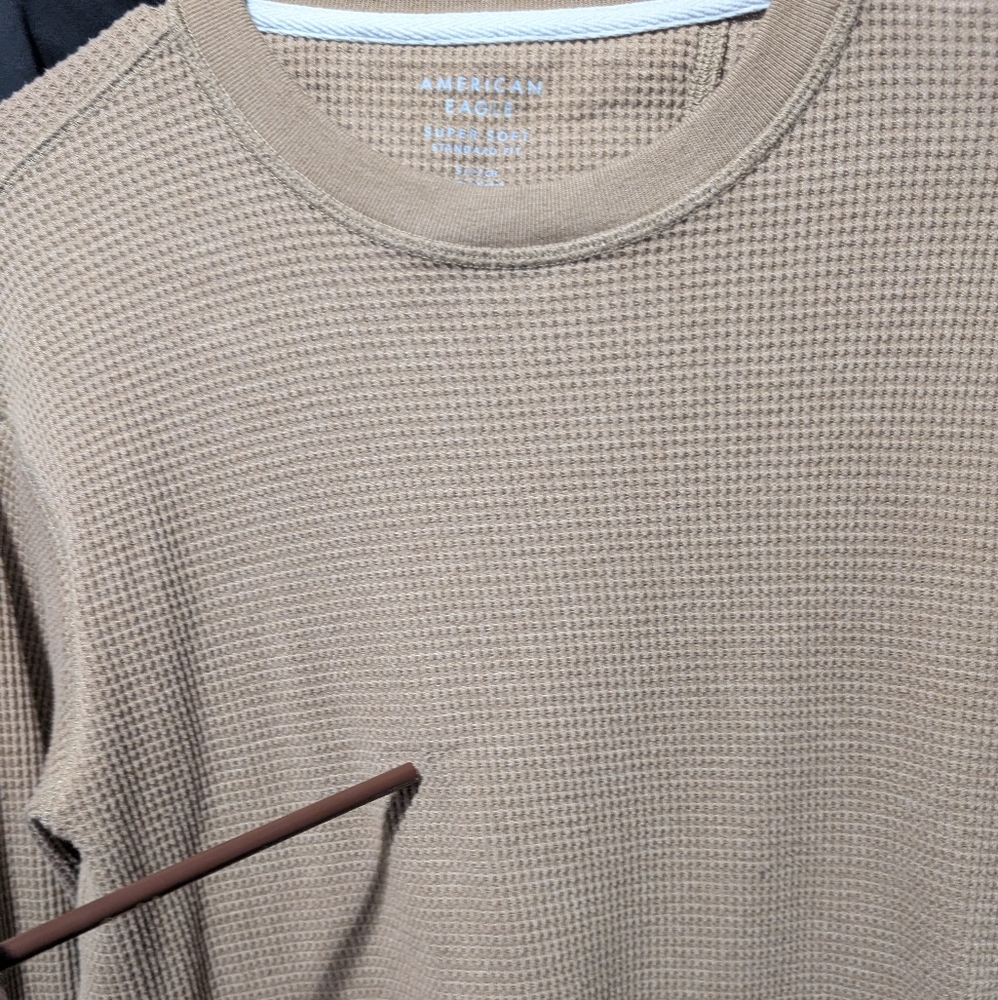Bundle Sweatshirt - Picture 3 of 9